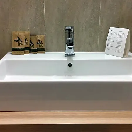 Helvetia Hotel 3*
